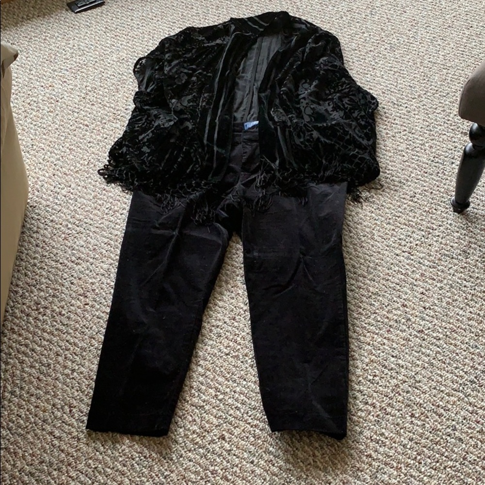 Holiday Bundle2 - Plus Size - Picture 7 of 8